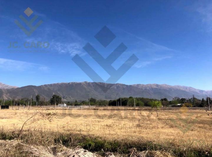 Terreno · 675m²