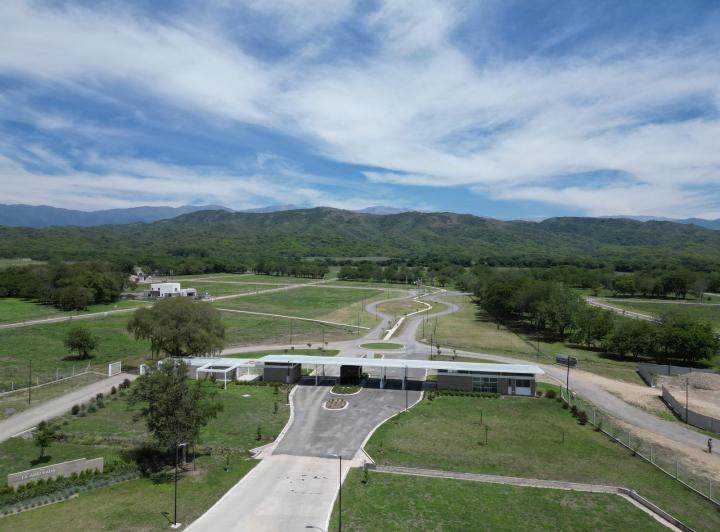 Terreno · 1115m²