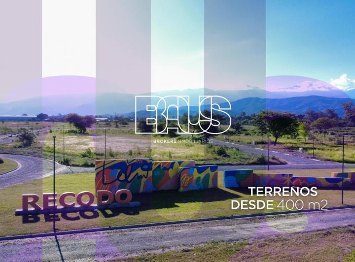 Terreno · 400m²