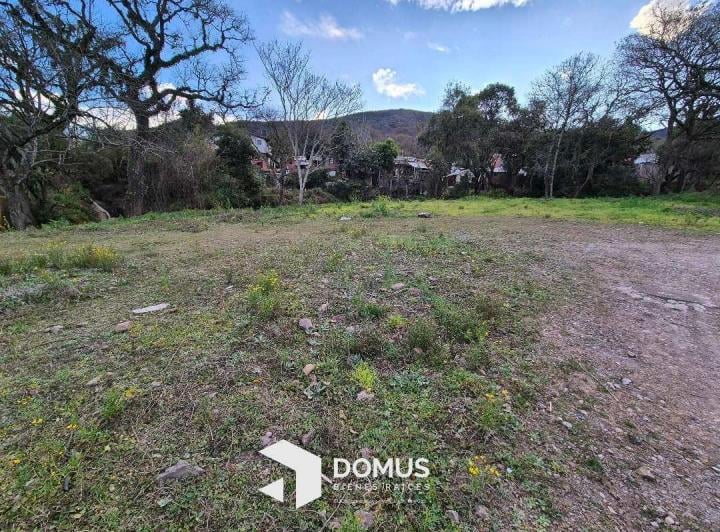Terreno · 1623m²