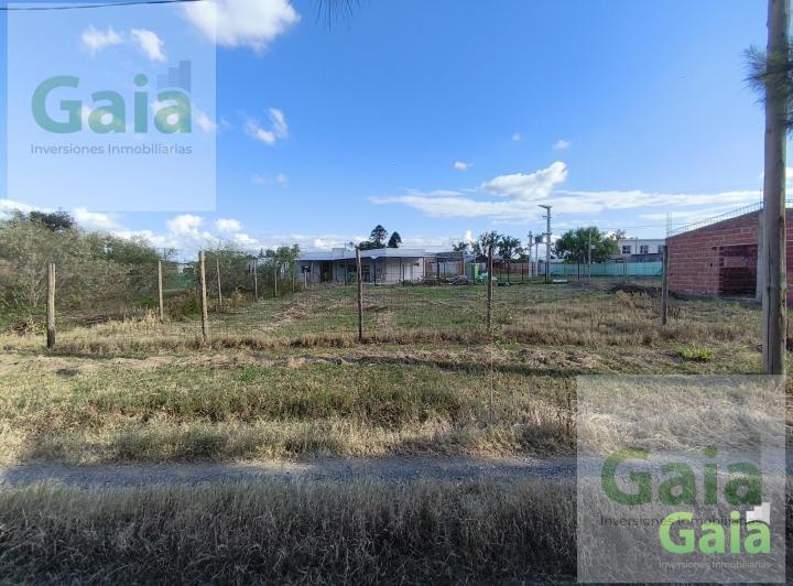 Terreno · 296m²