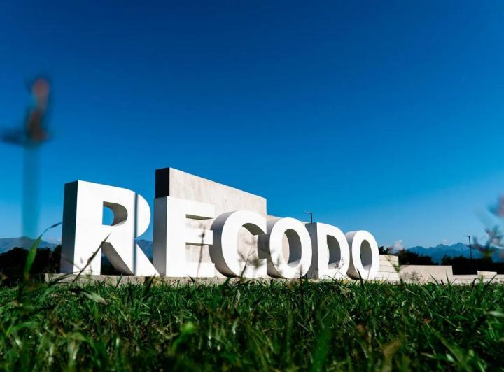 Terreno · 400m²