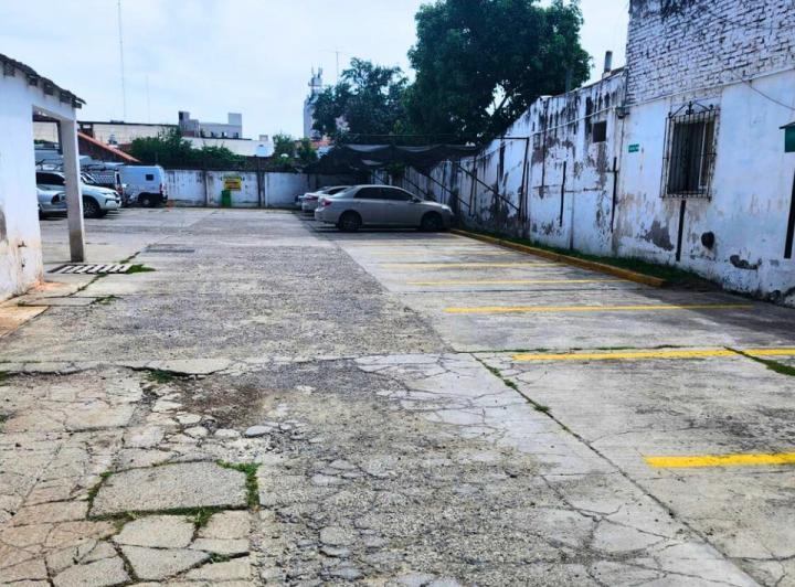 Local comercial · 1016m²