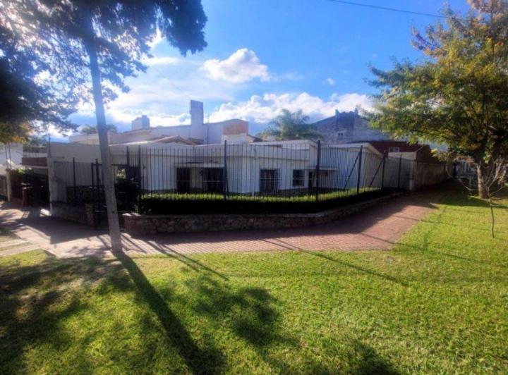Casa · 160m² · 4 Ambientes