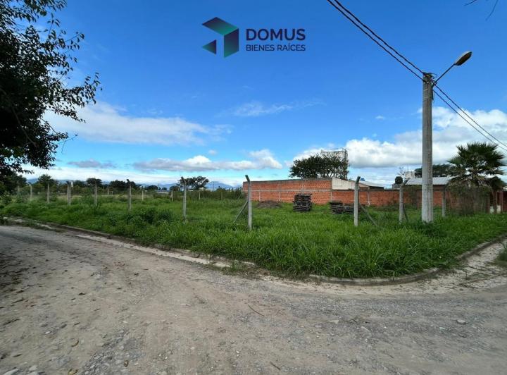 Terreno · 679m²