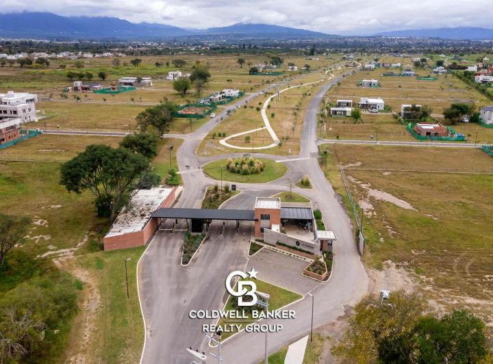 Terreno · 600m²