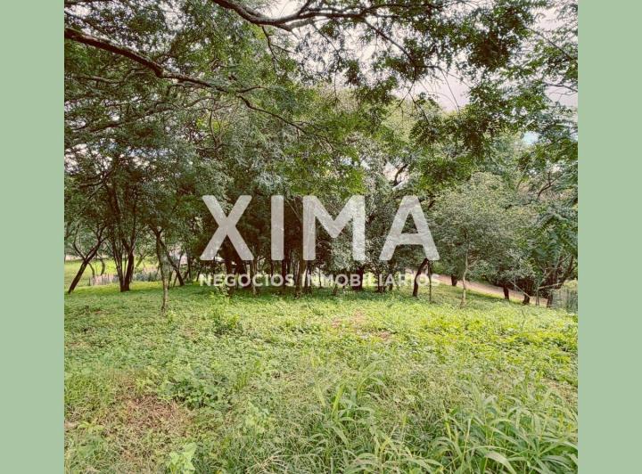 Terreno · 2370m²
