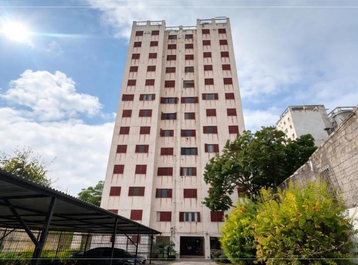 Casa · 55m² · 4 Ambientes · 1 Cochera