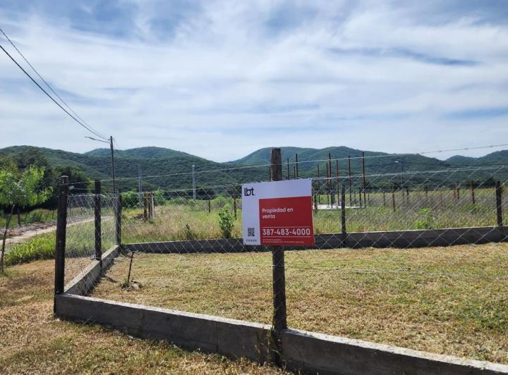 Terreno · 307m²