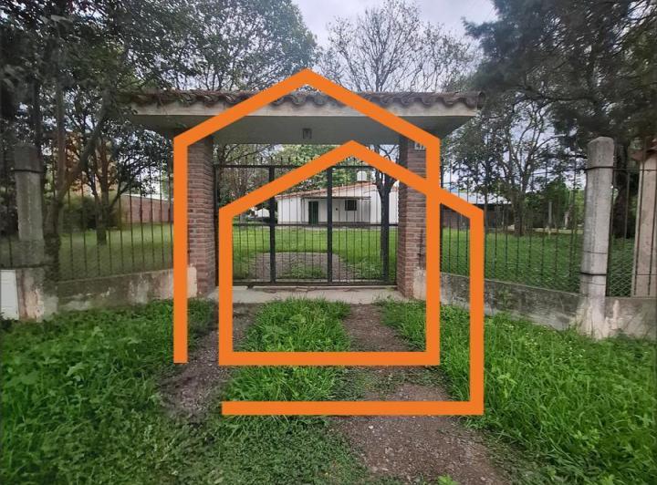 Casa · 160m² · 5 Ambientes · 1 Cochera