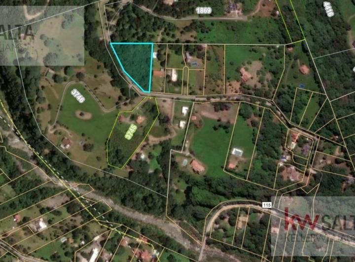 Terreno · 6389m²