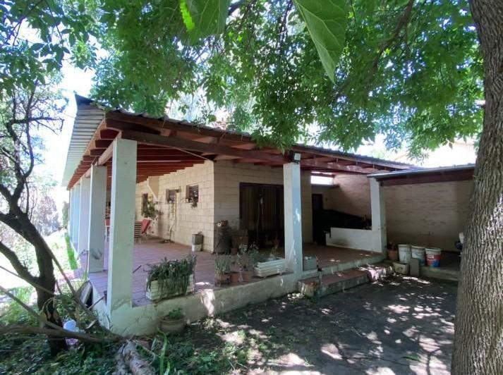Quinta vacacional · 92m² · 5 Ambientes · 3 Cocheras