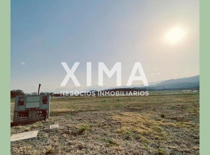 Terreno · 1277m²