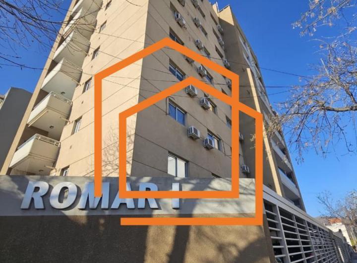Departamento · 80m² · 4 Ambientes · 1 Cochera