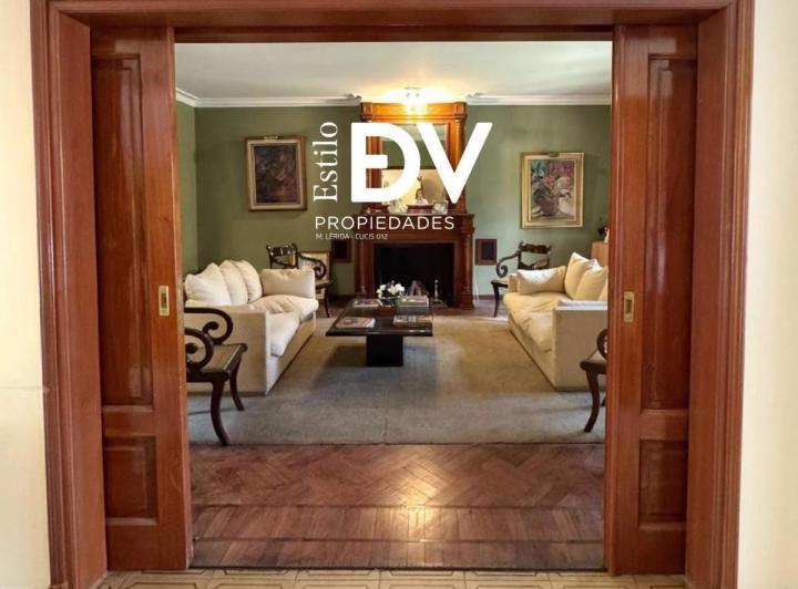 Casa · 513m² · 10 Ambientes · 1 Cochera