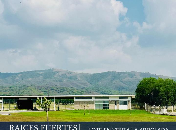Terreno · 1150m²