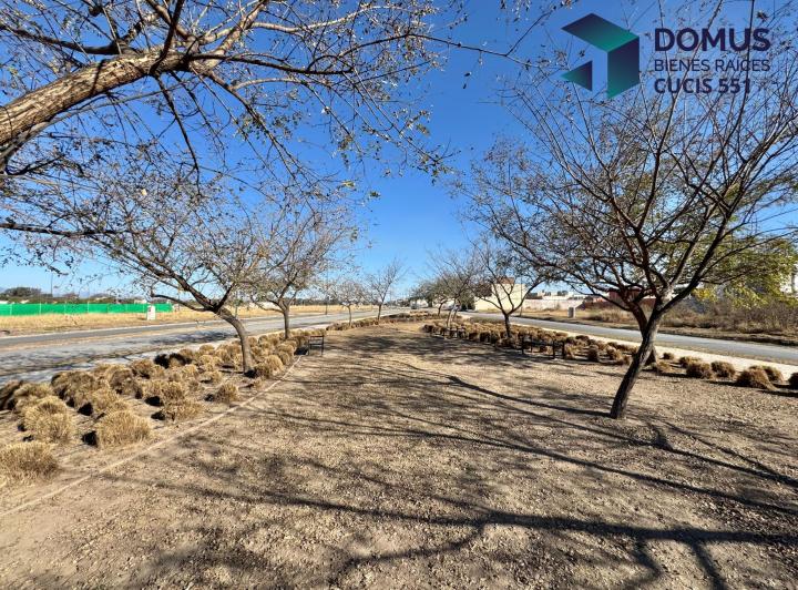 Terreno · 324m²