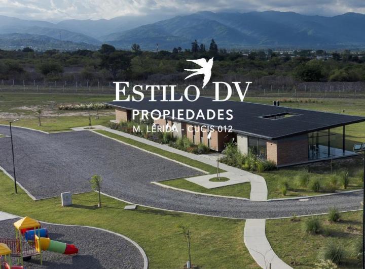 Terreno · 600m²