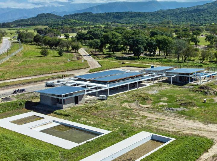 Terreno · 1516m²