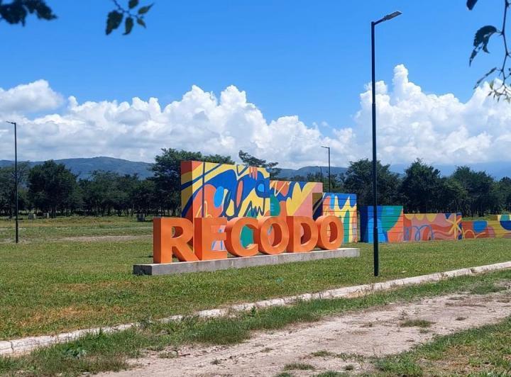 Terreno · 400m²