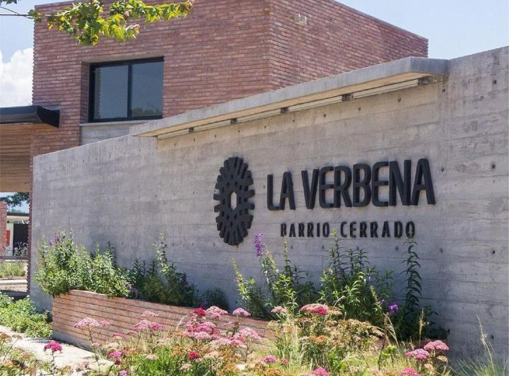 Terreno · 624m²