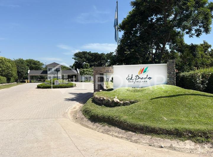 Terreno · 1150m²