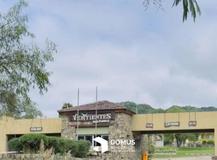 Terreno · 2793m²