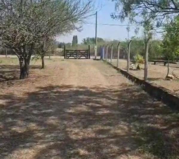 Terreno · 1600m²
