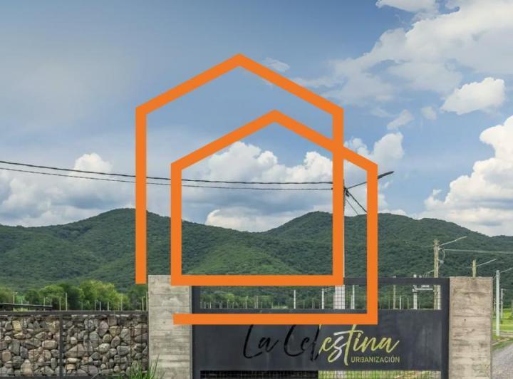 Terreno · 300m²