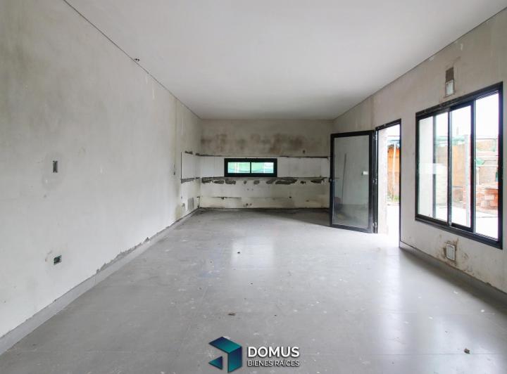 Casa · 162m² · 3 Dormitorios · 3 Cocheras