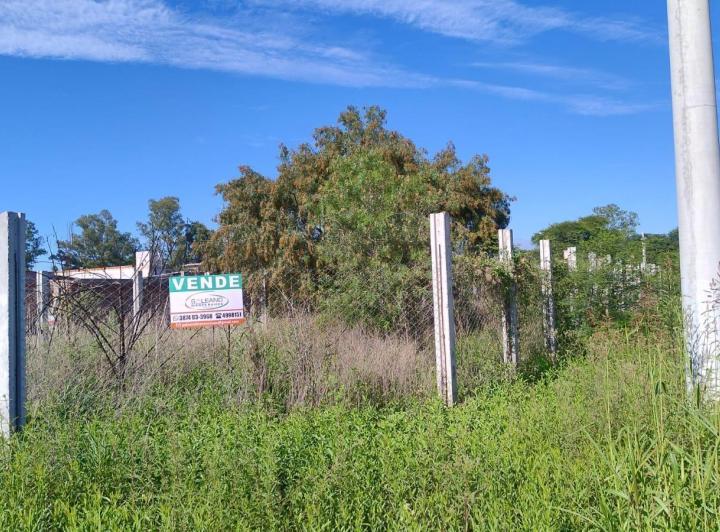 Terreno · 342m²