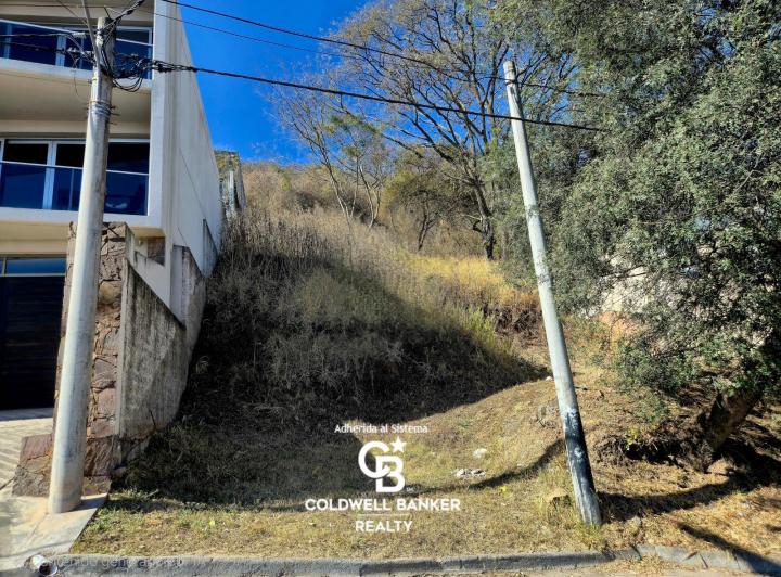 Terreno · 583m²