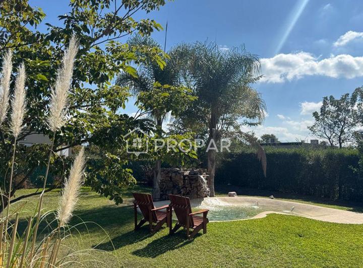 Casa · 120m² · 4 Ambientes · 1 Cochera