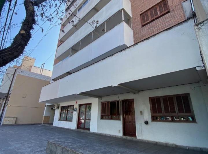 Departamento · 101m² · 3 Ambientes · 1 Cochera