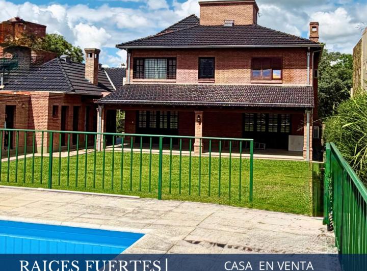 Casa · 295m² · 3 Dormitorios · 1 Cochera