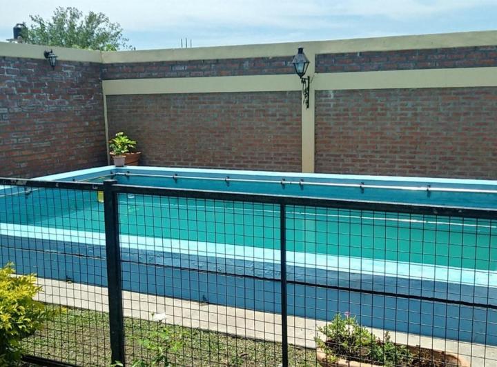 Casa · 214m² · 4 Ambientes · 2 Cocheras