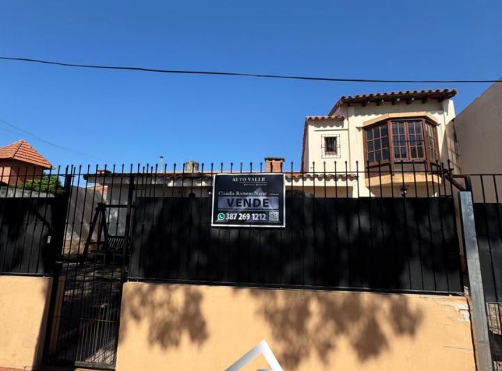 Casa · 510m² · 4 Ambientes · 1 Cochera