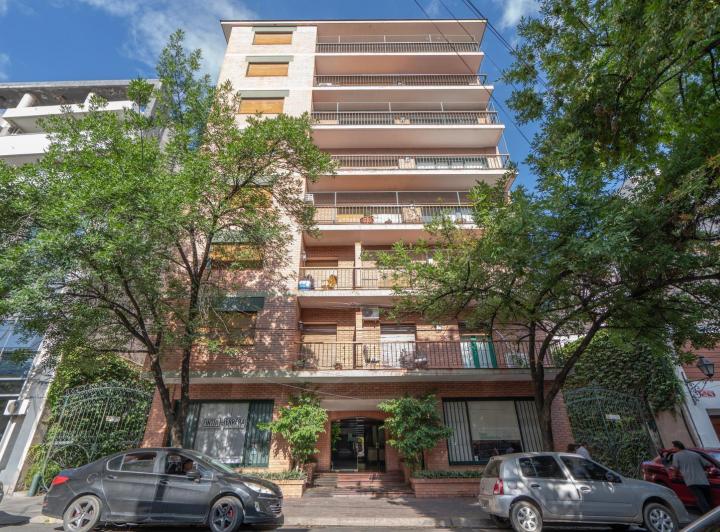 Departamento · 220m² · 7 Ambientes
