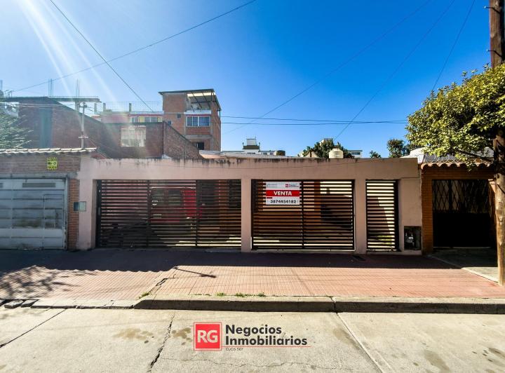 Casa · 170m² · 5 Ambientes · 1 Cochera