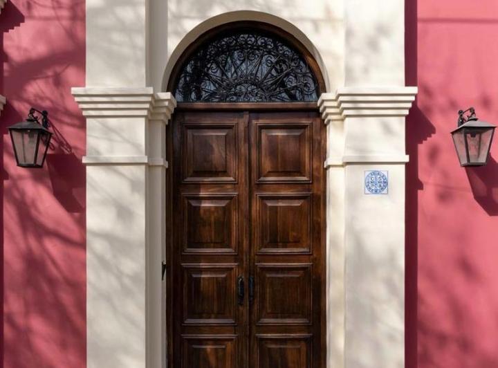 Casa · 339m² · 6 Ambientes · 1 Cochera