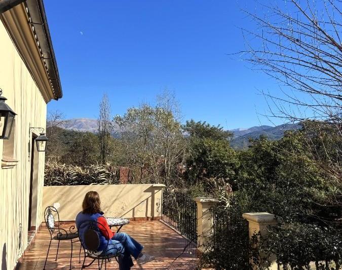 Casa · 2300m² · 5 Ambientes · 1 Cochera