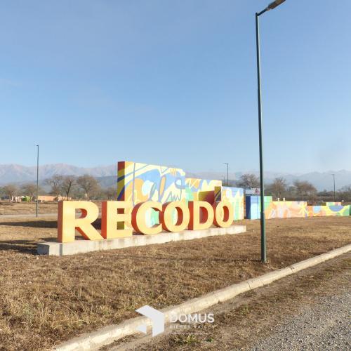 Terreno · 400m²