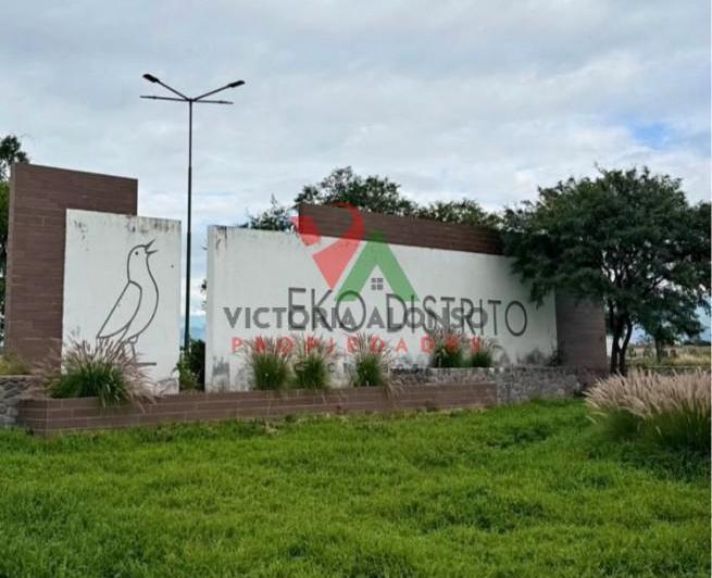 Terreno · 450m²