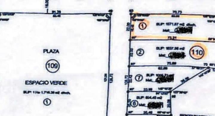Terreno · 1571m²