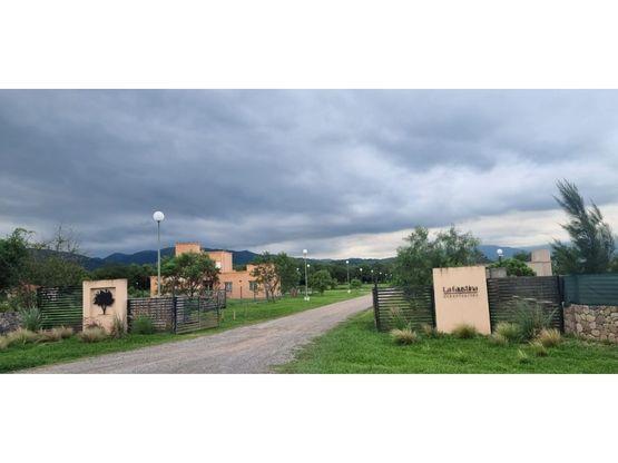 Terreno · 1032m²