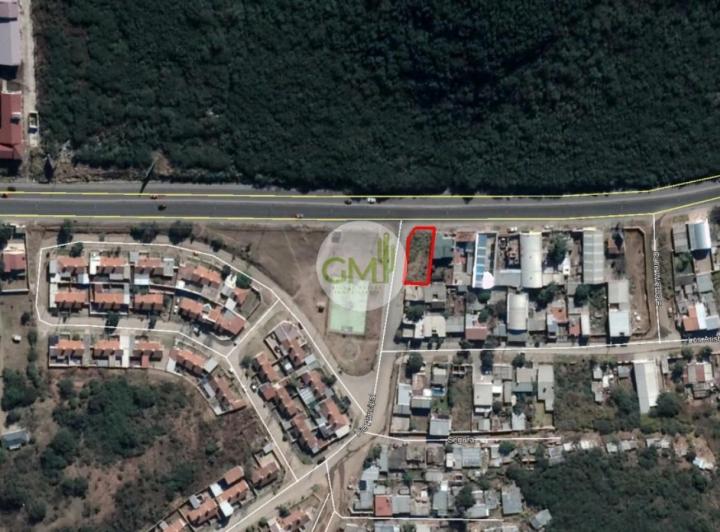 Terreno · 369m²
