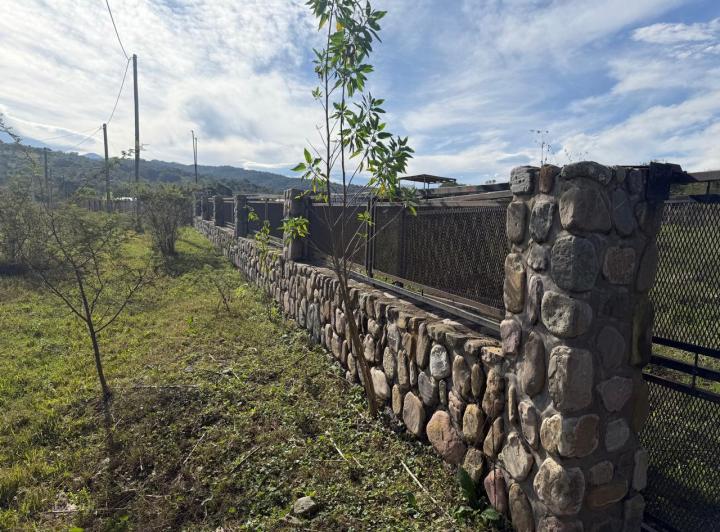 Terreno · 1061m²