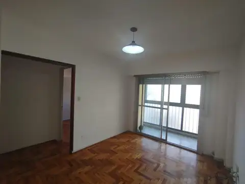 Departamento en Alquiler en Flores, CABA