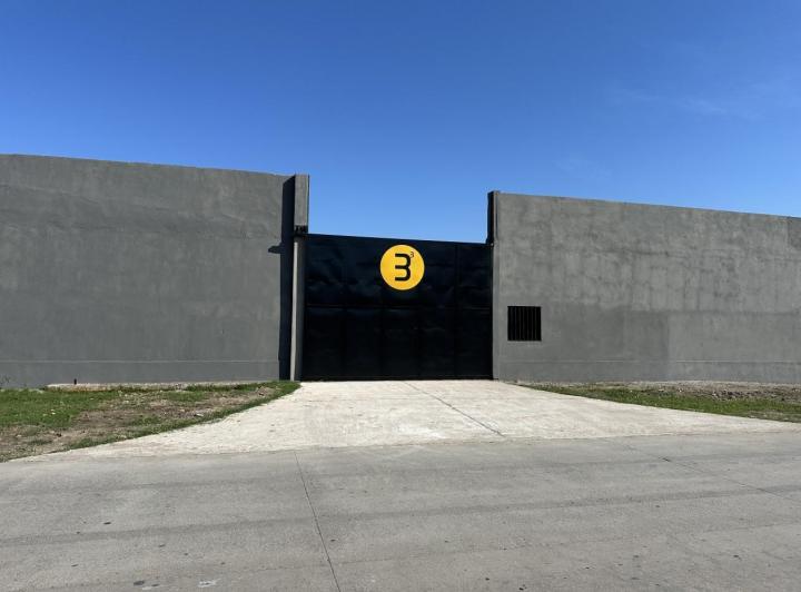 Depósito · 162m²