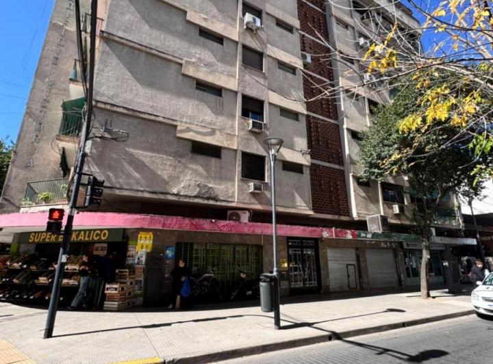 Departamento · 82m² · 5 Ambientes